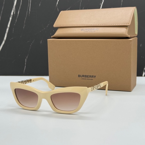 NEW BURBERRY BE4409 4092/13 WOMEN SUNGLASSES BE4409 409213 BEIGE CAT EYEWEAR - Picture 2 of 11